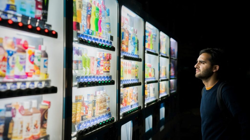 Pros and Cons of Affiliate Marketing on Clickbank